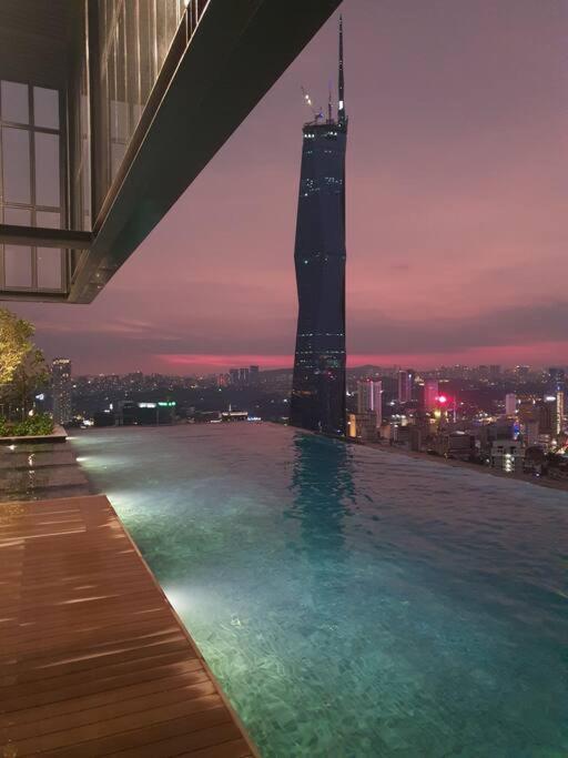 Infinity Pool/ Lucentia Bbcc, Near Lalaport, Pnb118, Klcc Apartman Kuala Lumpur Kültér fotó